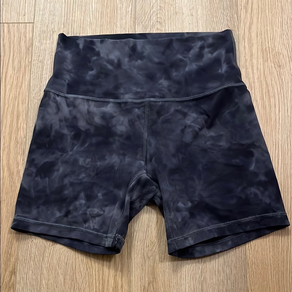 6” align shorts